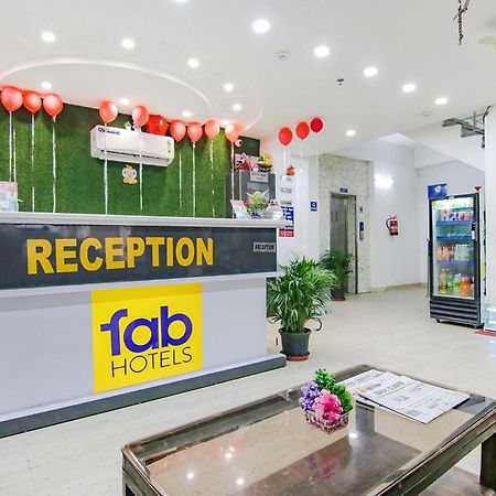 Fabhotel Gp Royal Chandīgarh Exteriör bild